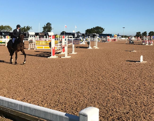 equestrian-surfaces-ltd-discipline-competition-1-aspect-ratio-255-200