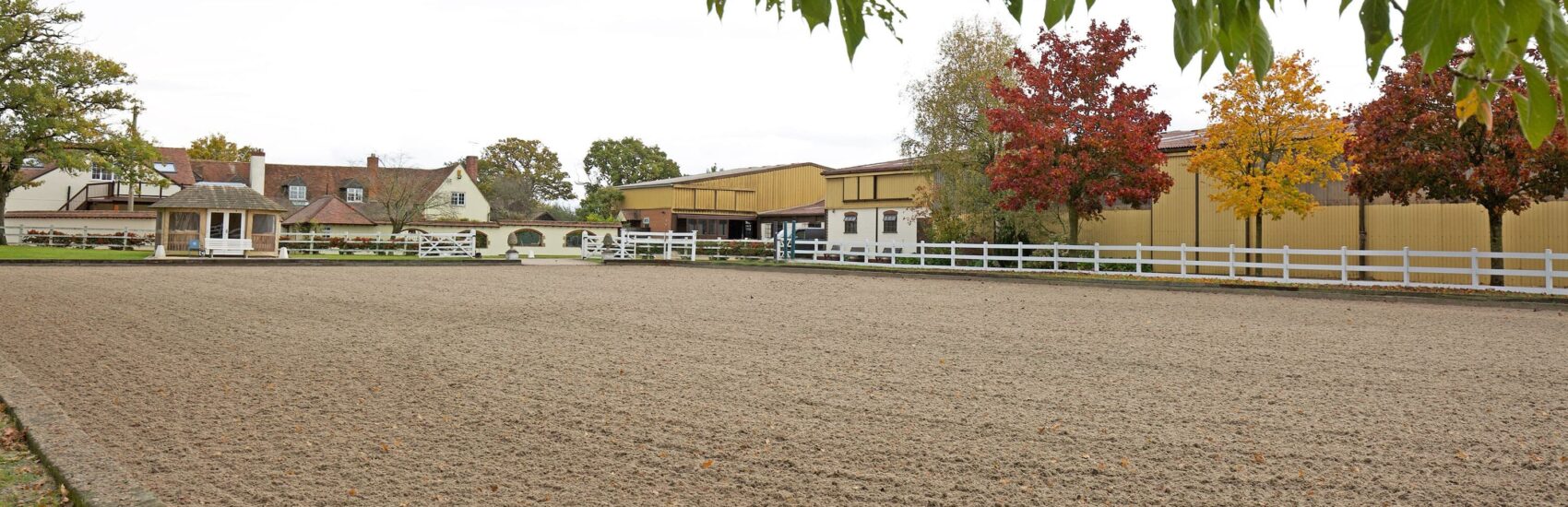 equestrian-surfaces-ltd-installation-eilburg-scaled-aspect-ratio-1700-550