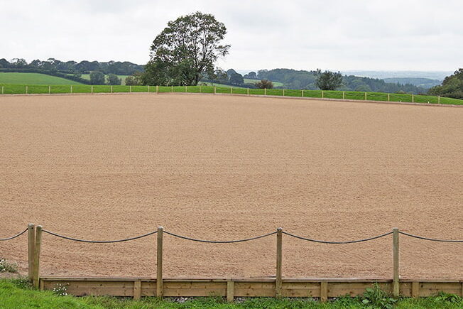 equestrian-surfaces-ltd-outdoor-arenas-aspect-ratio-600-400